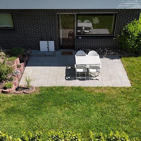 Haus Am Wald Lägenhet Hillscheid Exteriör bild